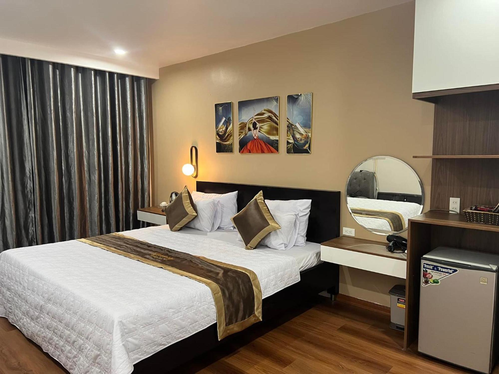 Luxury Hotel 2 Hp- By Bay Luxury Hai Phong Bagian luar foto