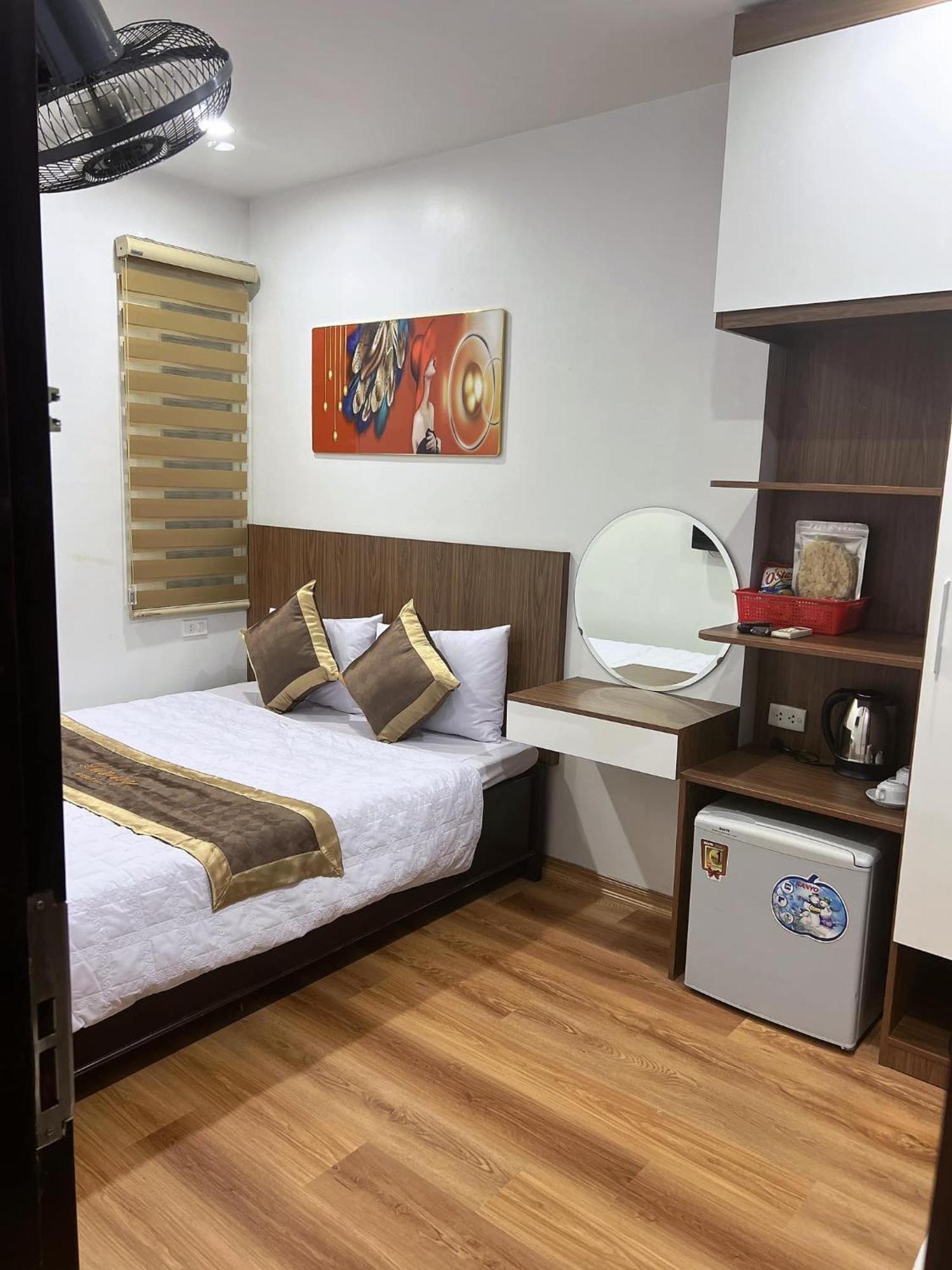 Luxury Hotel 2 Hp- By Bay Luxury Hai Phong Bagian luar foto